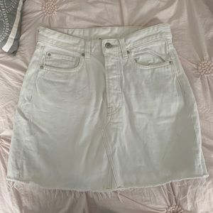 white denim skirt